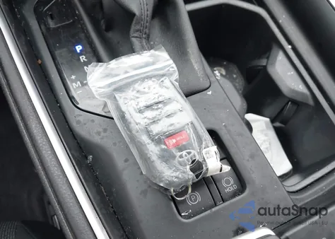 2025 Toyota Grand Highlander Le из США, поврежденный, VIN 5TDAAAA54SS025792